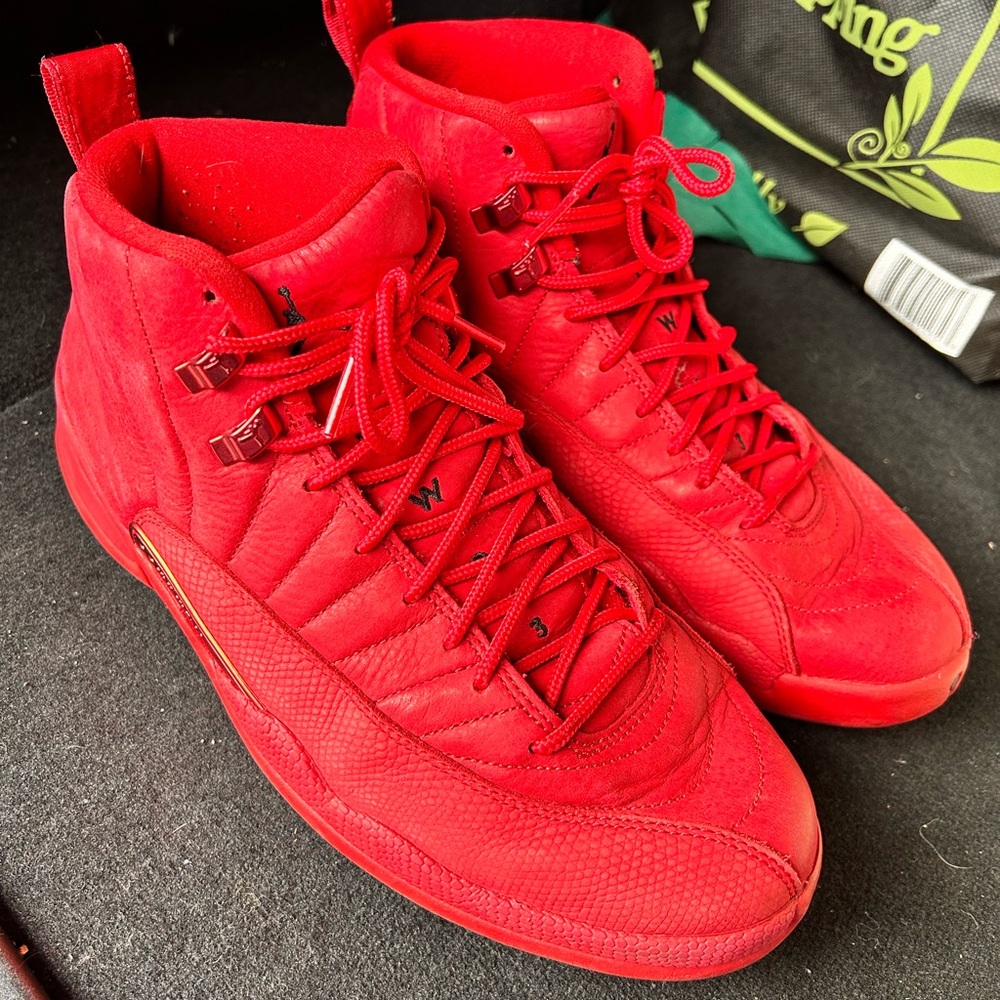 Jordan 12 Retro - Gym Red - Size 10.5